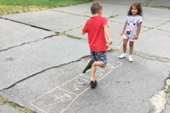 35077811_2056444917703525_8779478314885578752_n